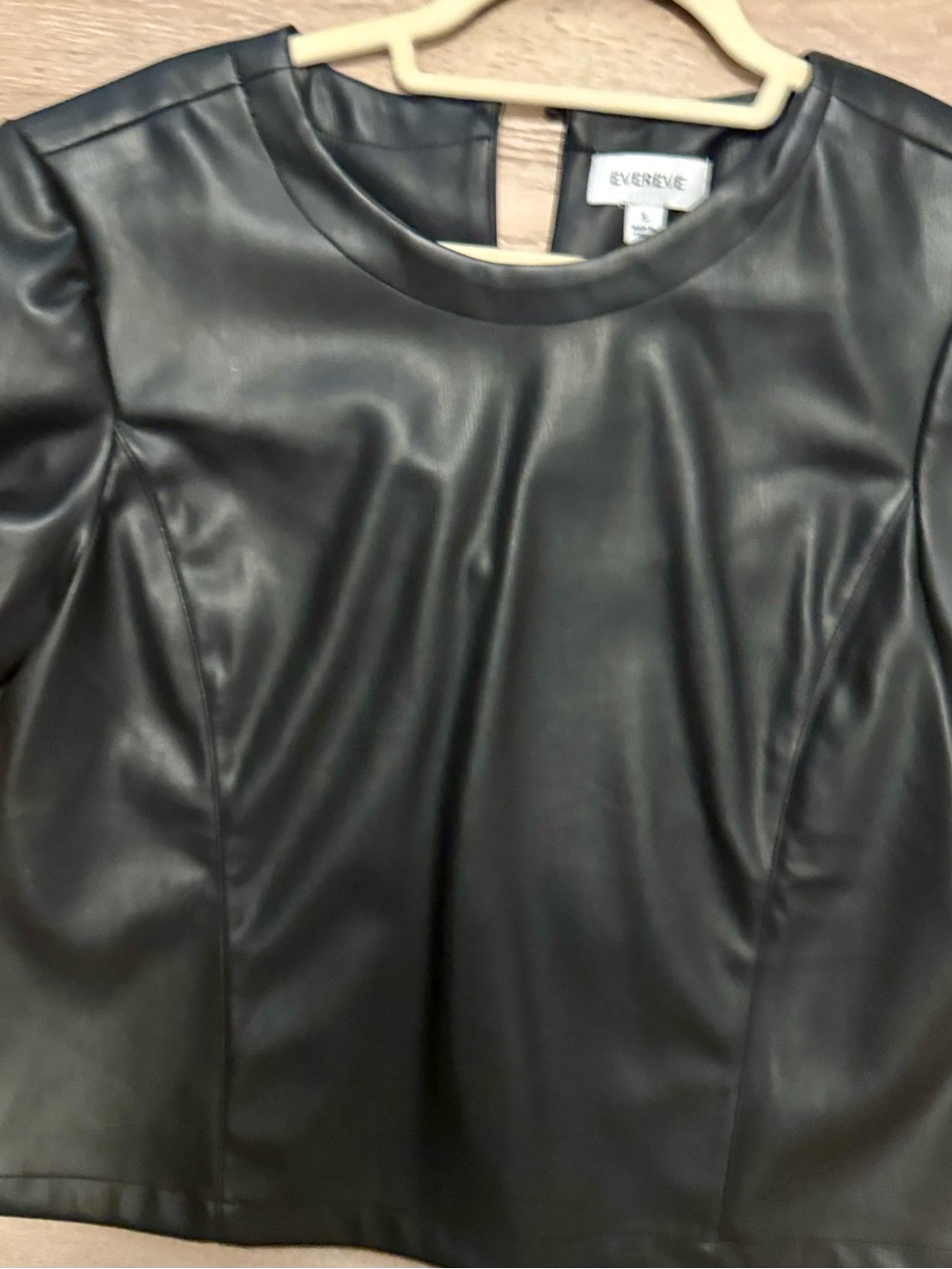 EVEREVE Black Faux Leather Short Sleeve Top Size S